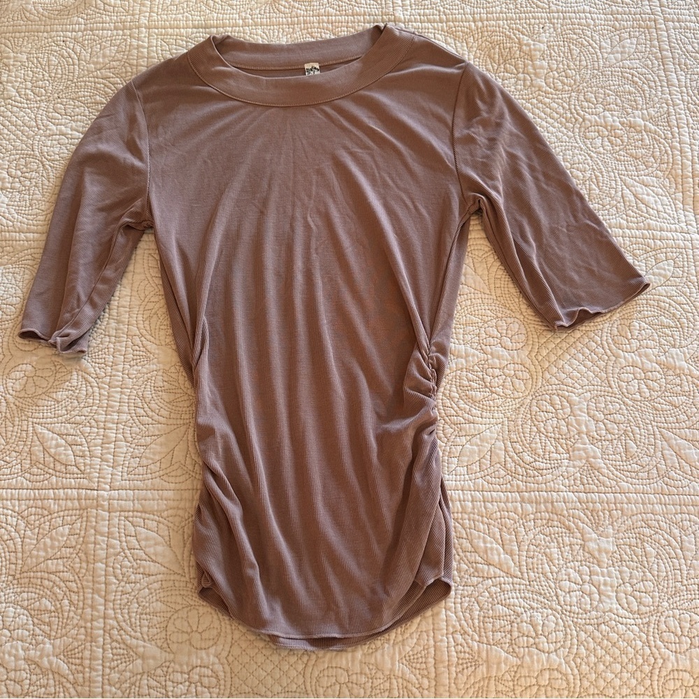 Free People Mauve Ribbed Woman’s Top Half Sleeves Layering Fitted Fall Festival